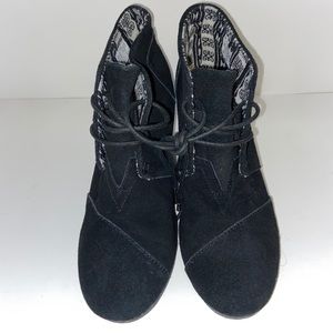 Toms Black Suede Women’s Kala Booties